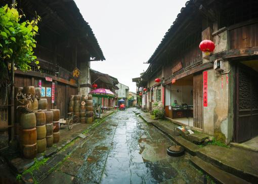 一站式问答网站-为什么女生突然认识我。加我。就关心我 说在外打工都不容易 照顾好自己?-高效解答您的疑问